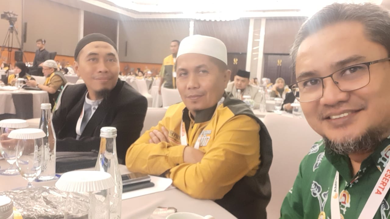 AMPHURI Tolak Legalisasi Umrah Mandiri
